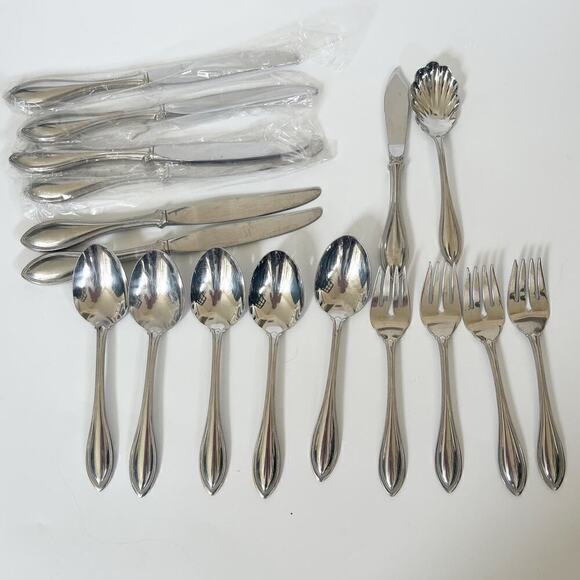 Oneida Arbor American Harmony Set of 17 PCS Stainless‎ Steel Flatware - Picture 1 of 5